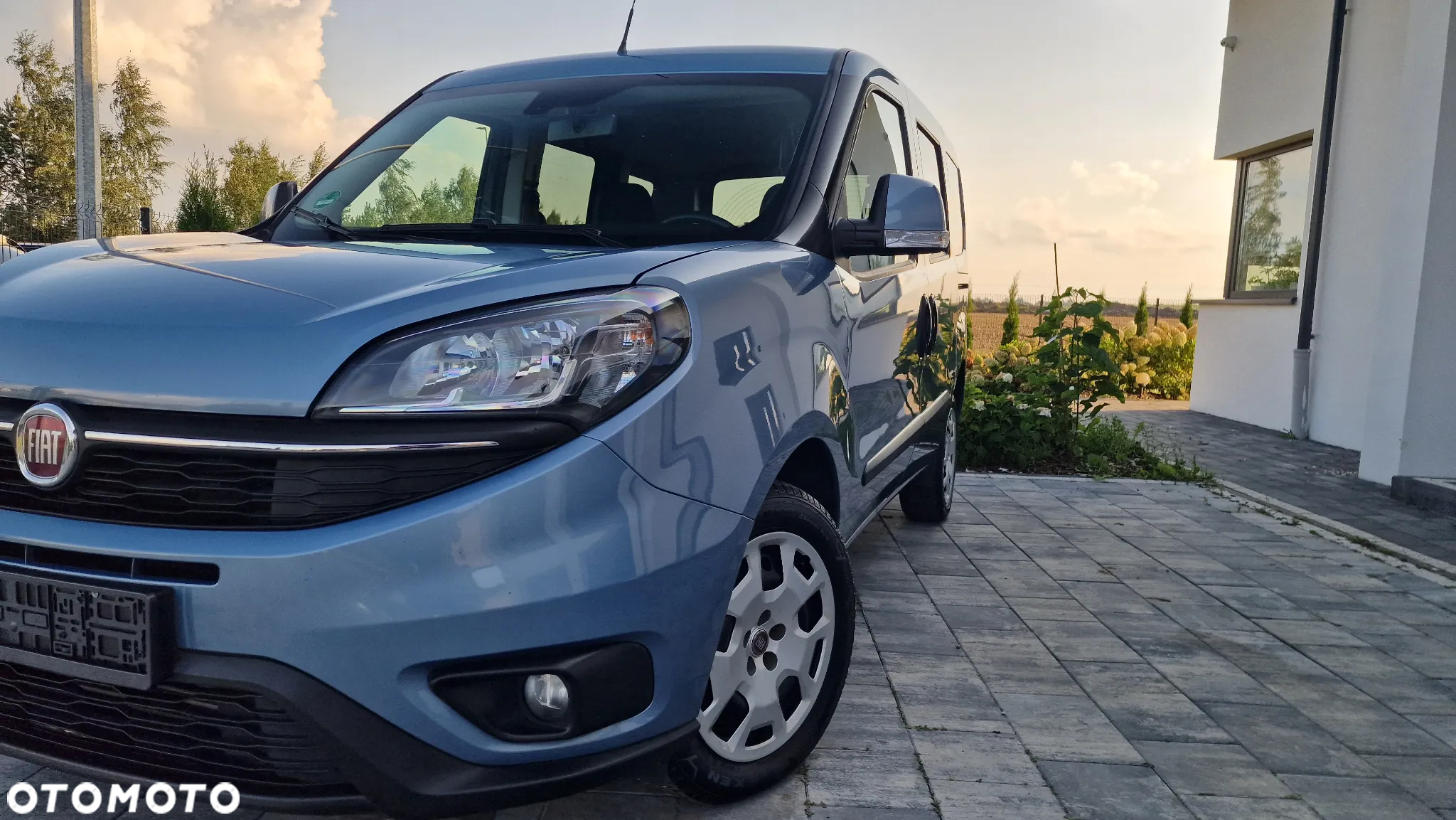 Fiat Doblo 1.6 16V Multijet Trekking - 11