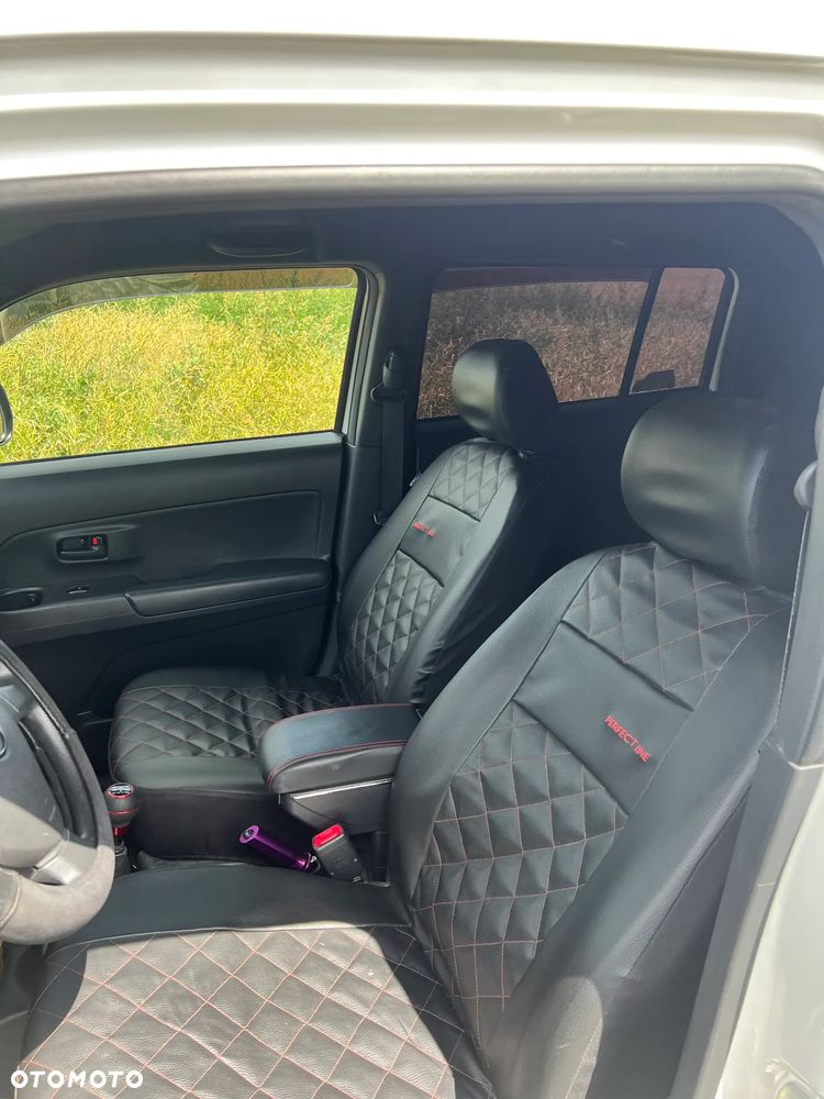 Daihatsu Materia 1.3 - 6