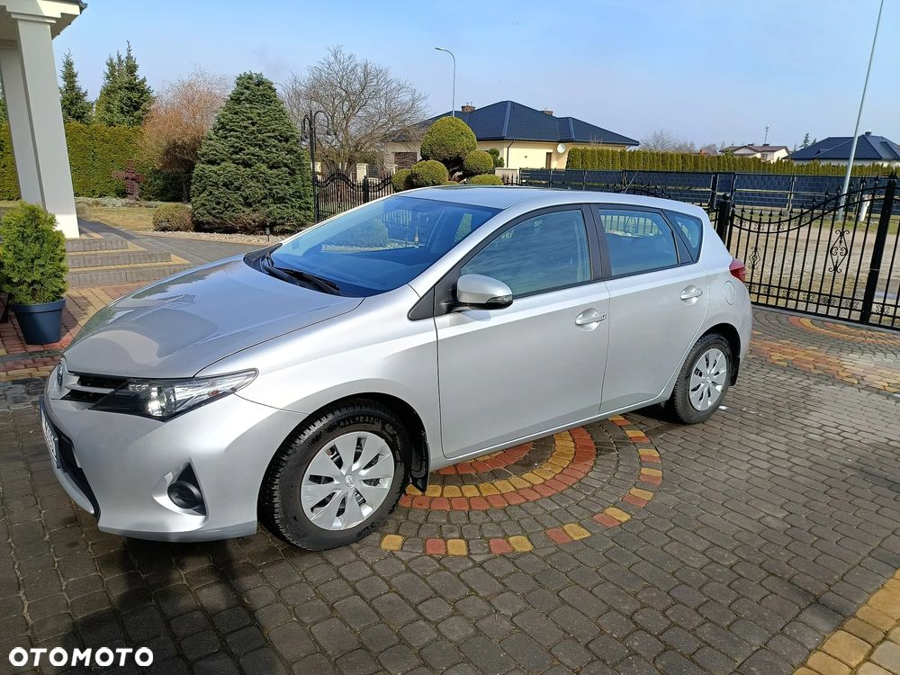 Toyota Auris 1.33 VVT-i Active - 1