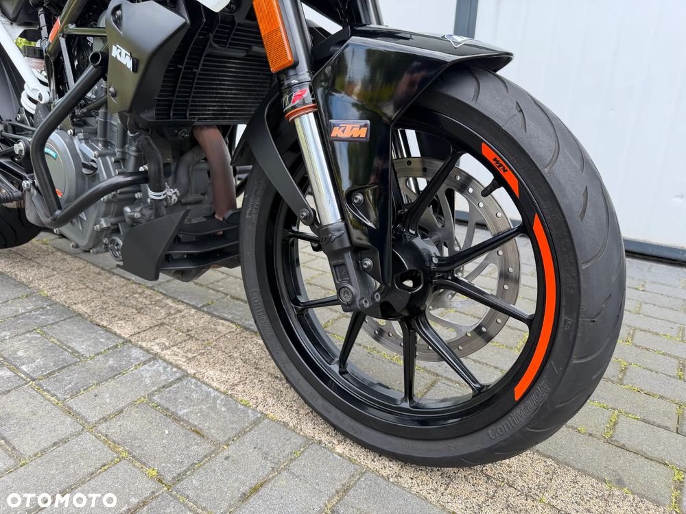 KTM Duke 390 - 22