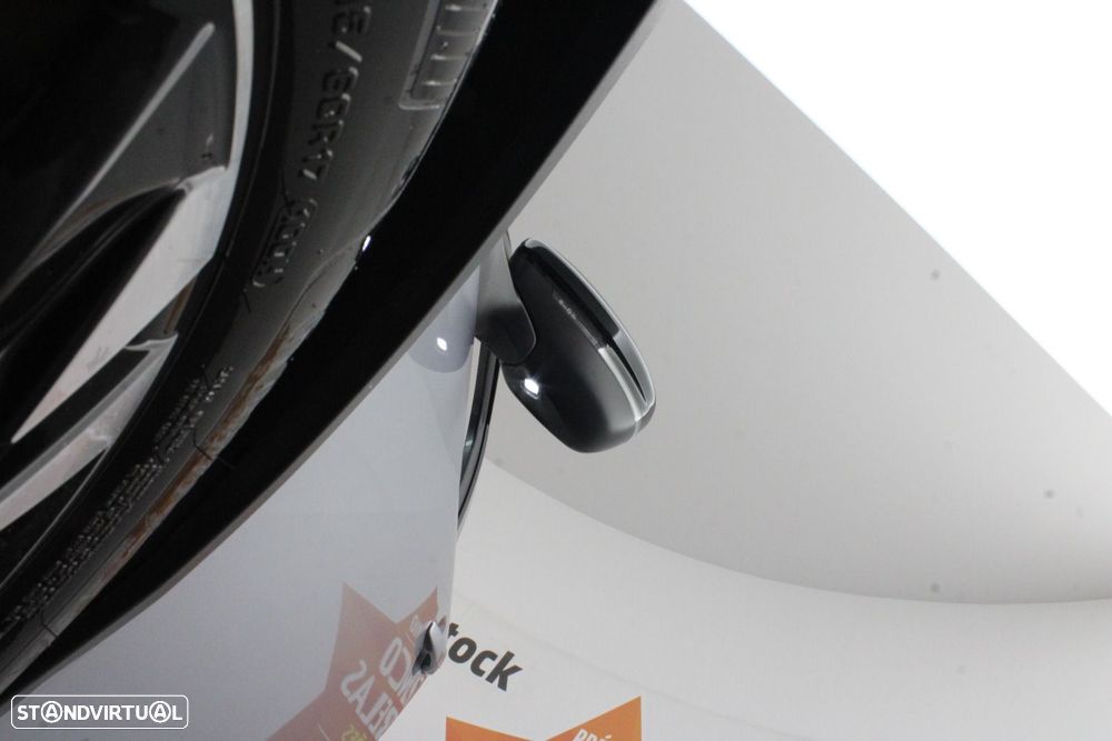 Peugeot e-2008 50 kWh GT Pack - 38