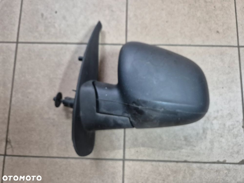 LUSTERKO LEWE RENAULT KANGOO II 07-21r. - 2