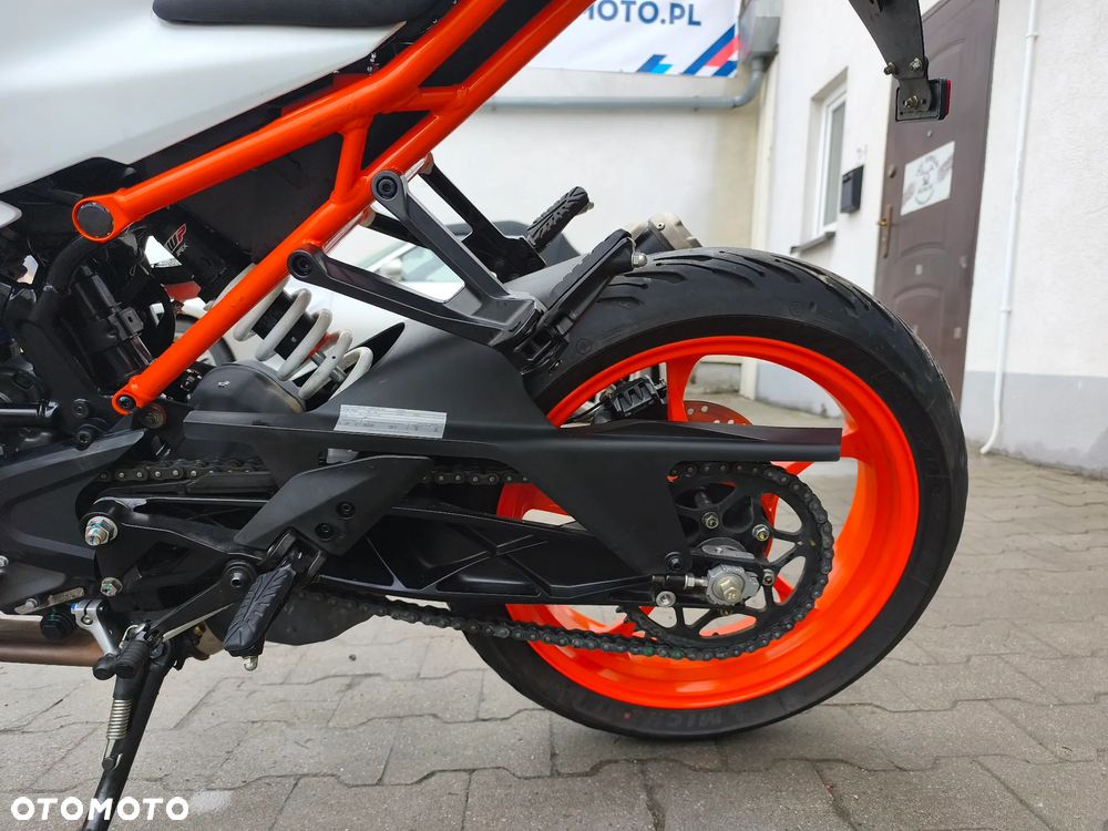 KTM RC 125 - 14