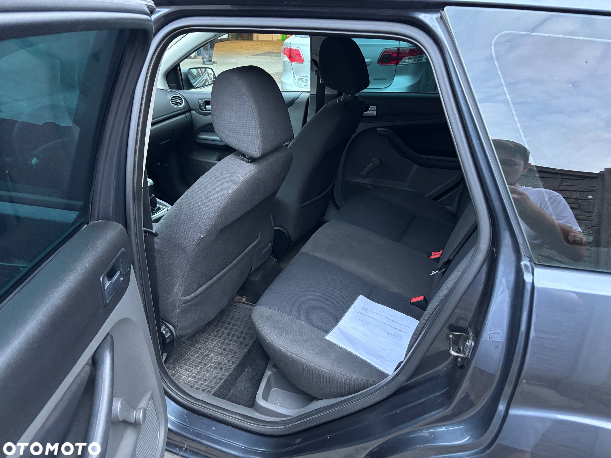 Ford Focus 1.8 TDCi Ambiente - 7