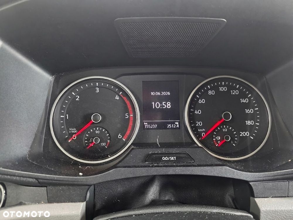 Volkswagen CRAFTER - 14