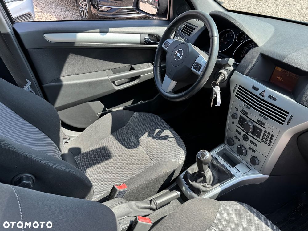 Opel Astra - 3