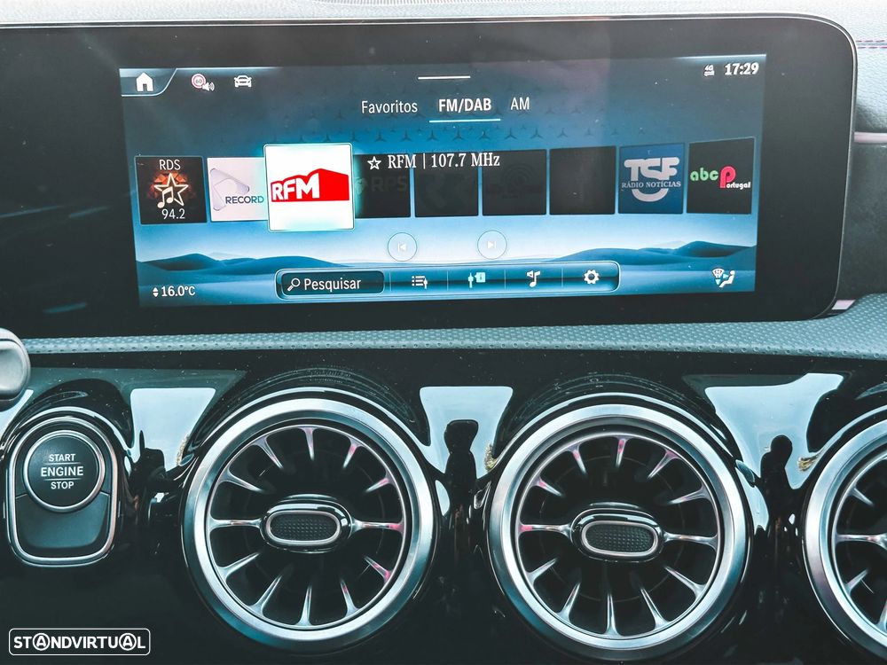 Mercedes-Benz CLA 250 e Shooting Brake AMG Line - 26