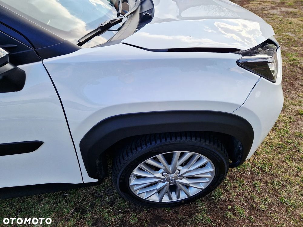 Toyota Yaris Cross Hybrid 1.5 Premiere Edition - 9