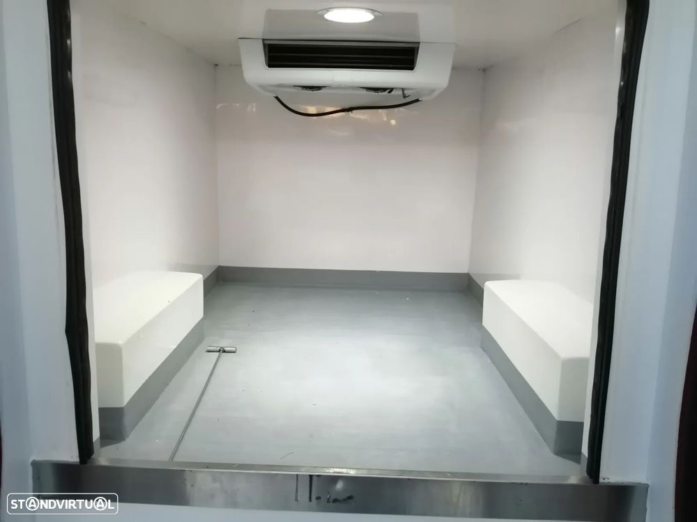 Renault Trafic III Combi - 3