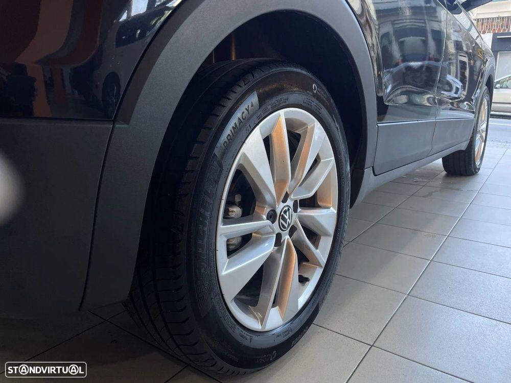 VW T-Cross 1.0 TSI Urban - 25