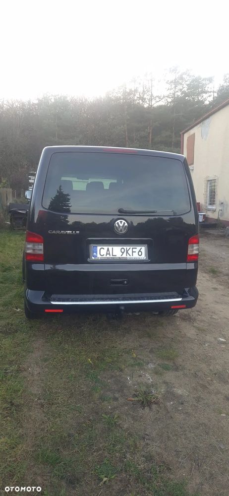 Volkswagen Caravelle - 10