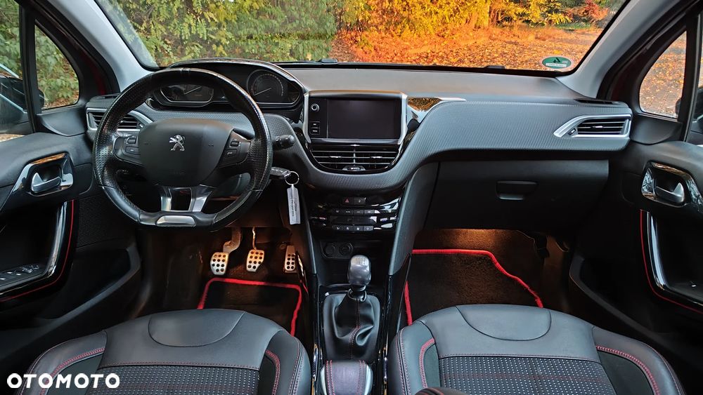 Peugeot 2008 PureTech 130 Stop&Start GT-Line Edition - 25