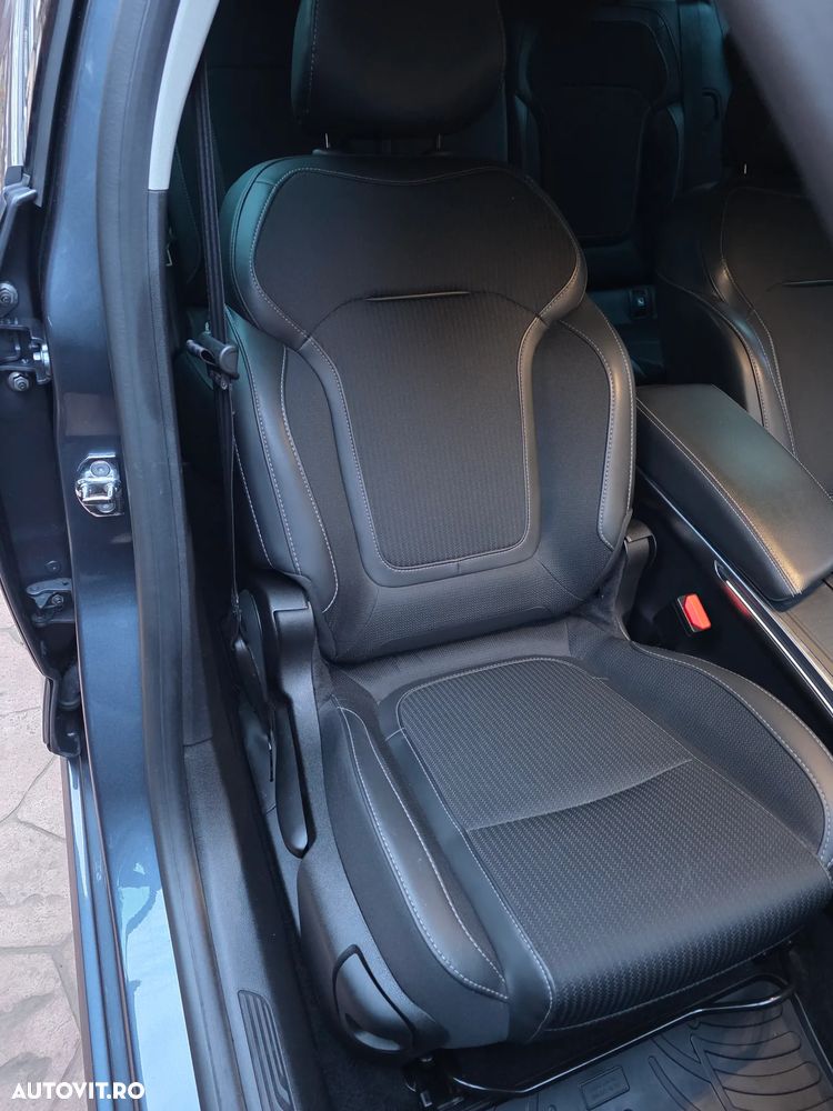 Renault Megane Blue dCi 116 EDC Intens - 21