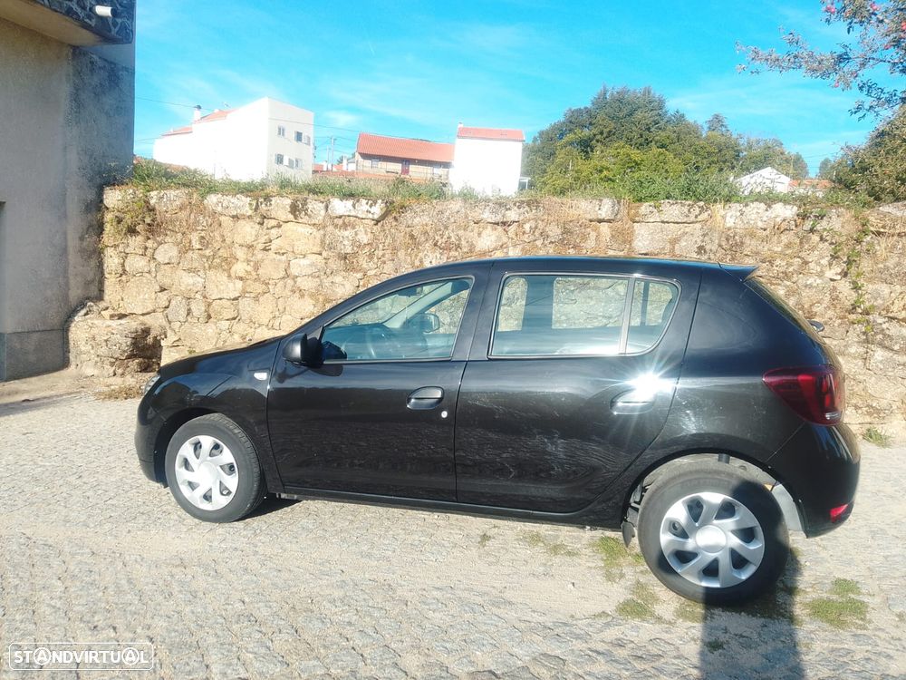 Dacia Sandero 1.0 TCe Essential - 11