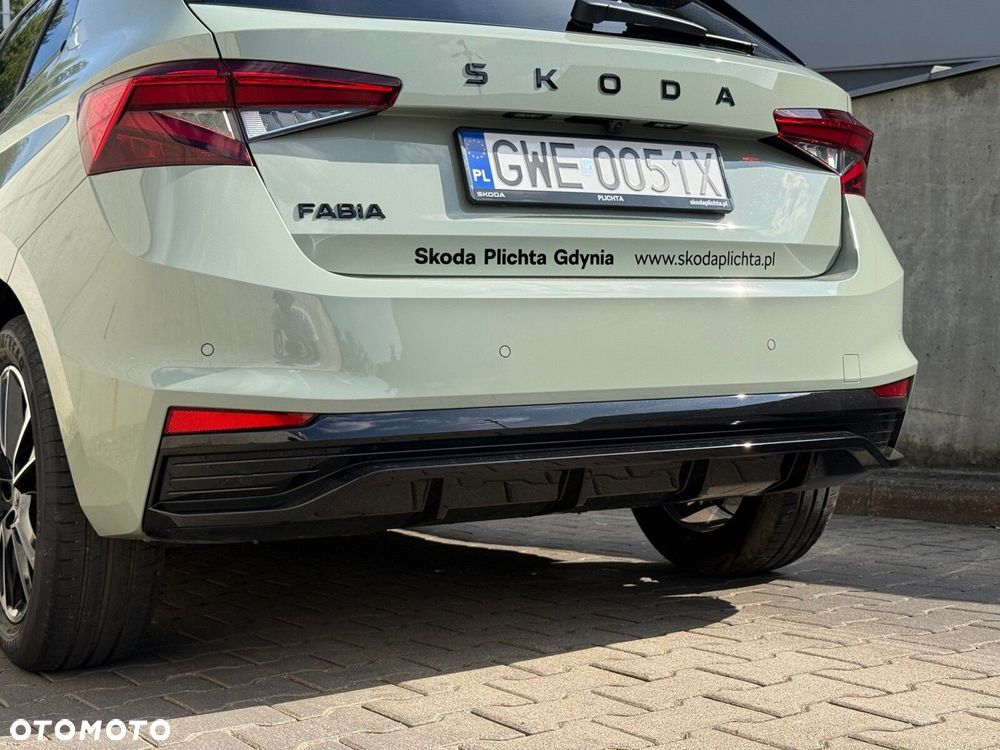 Skoda Fabia 1.0 TSI Monte Carlo - 25