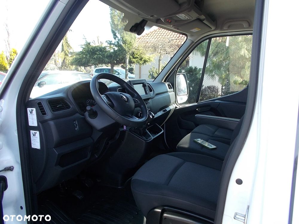 Renault Master - 30