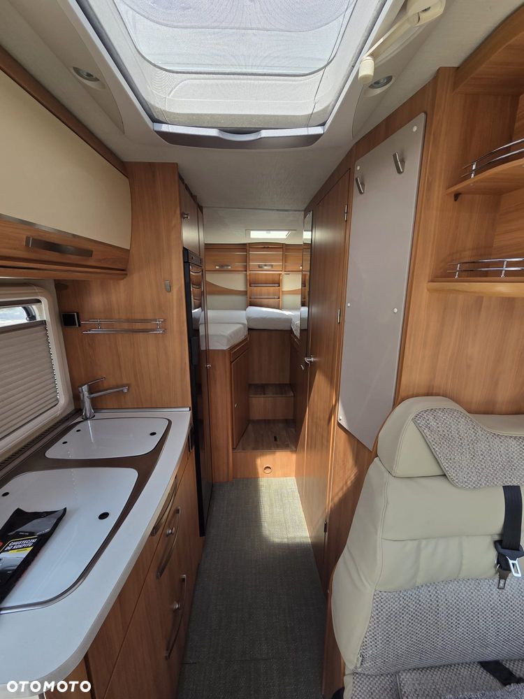 Mercedes-Benz Hymer MLT 580 - 2