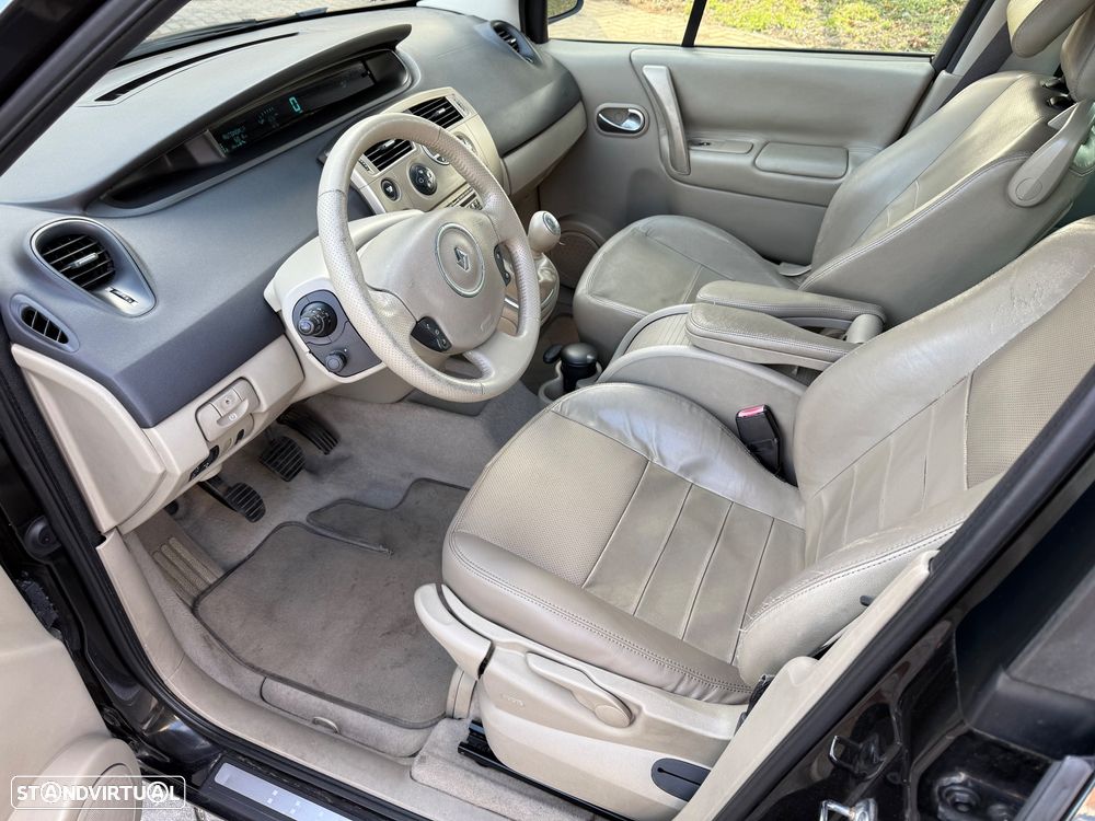 Renault Grand Scénic 1.5 dCi Dynamique S 7L. - 11