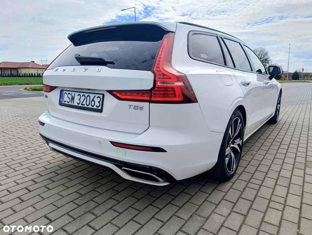 Volvo V60 T5 Geartronic R-Design - 9