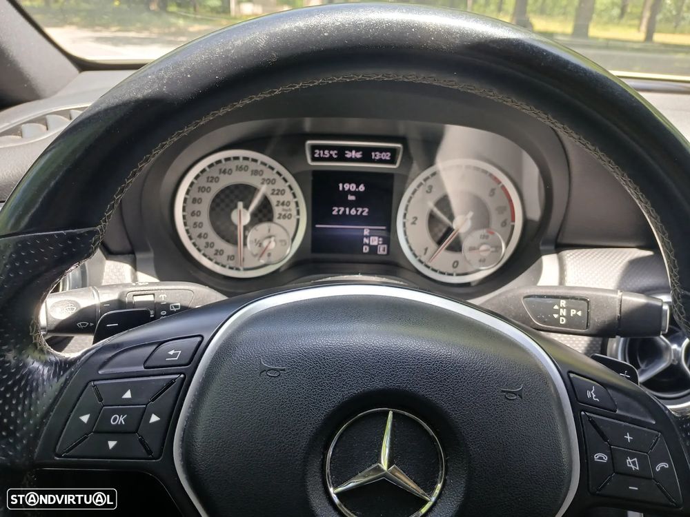 Mercedes-Benz A 180 CDI (BlueEFFICIENCY) 7G-DCT AMG Sport - 10