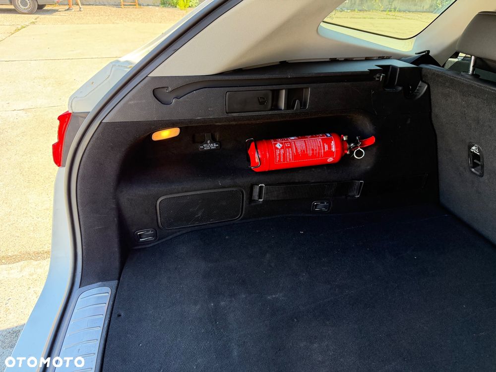 Kia Optima Plug-in Hybrid - 33