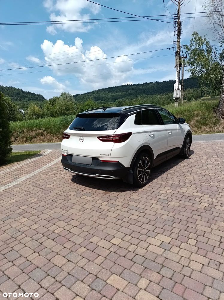 Opel Grandland X 1.6 T PHEV 4x4 Elegance Business Pack - 3