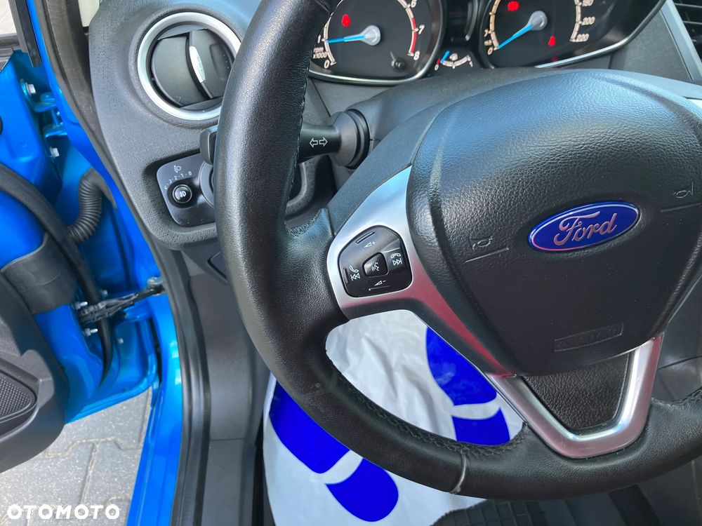 Ford Fiesta 1.0 EcoBoost Trend - 22