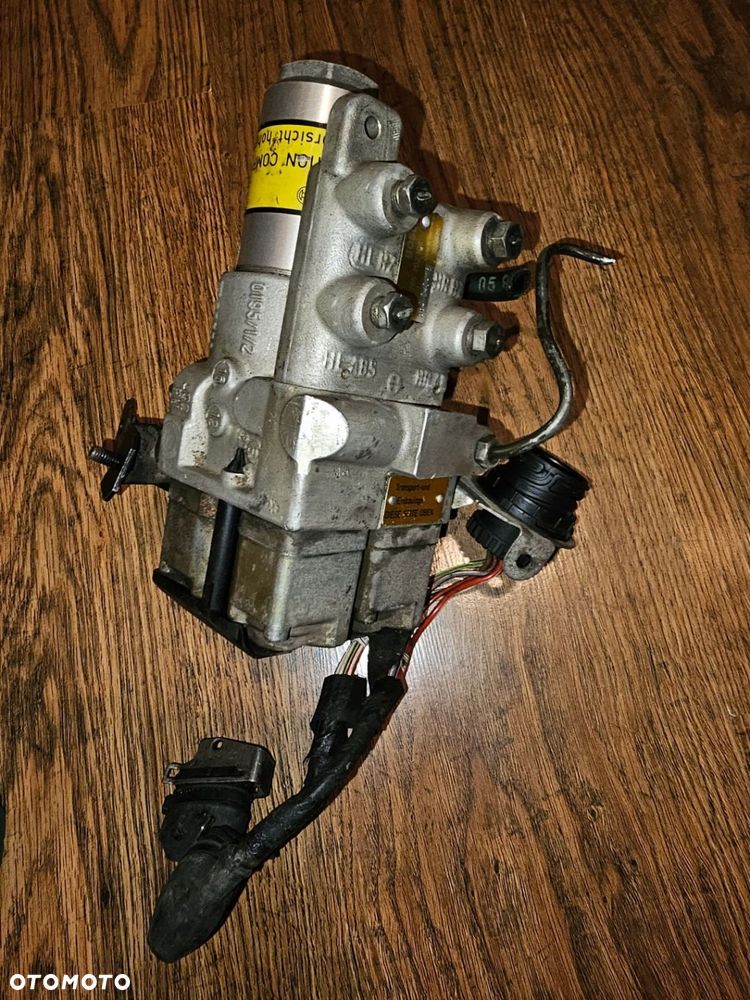 ABS/ASC  T POMPA ABS BMW 8 E31 850i 0265202103 - 11