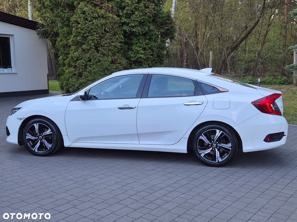 Honda Civic 1.5 T Prestige (Navi) - 15