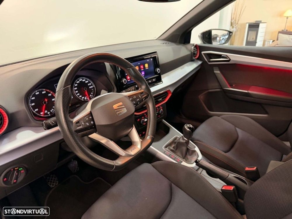 SEAT Arona 1.0 TSI FR - 11