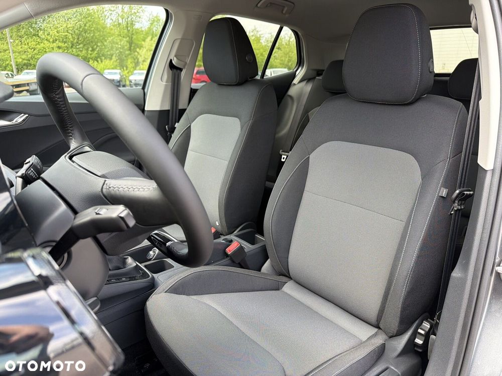 Skoda Fabia 1.0 TSI Drive DSG - 12