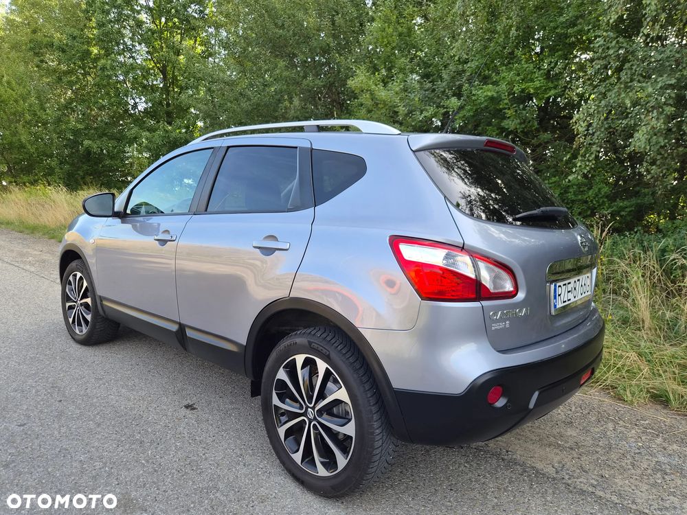 Nissan Qashqai 2.0 dCi Tekna EU5 - 15