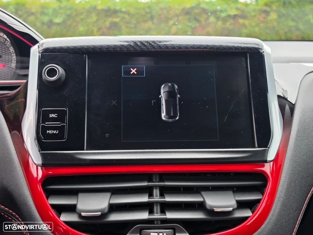 Peugeot 208 GTI 200 THP - 26