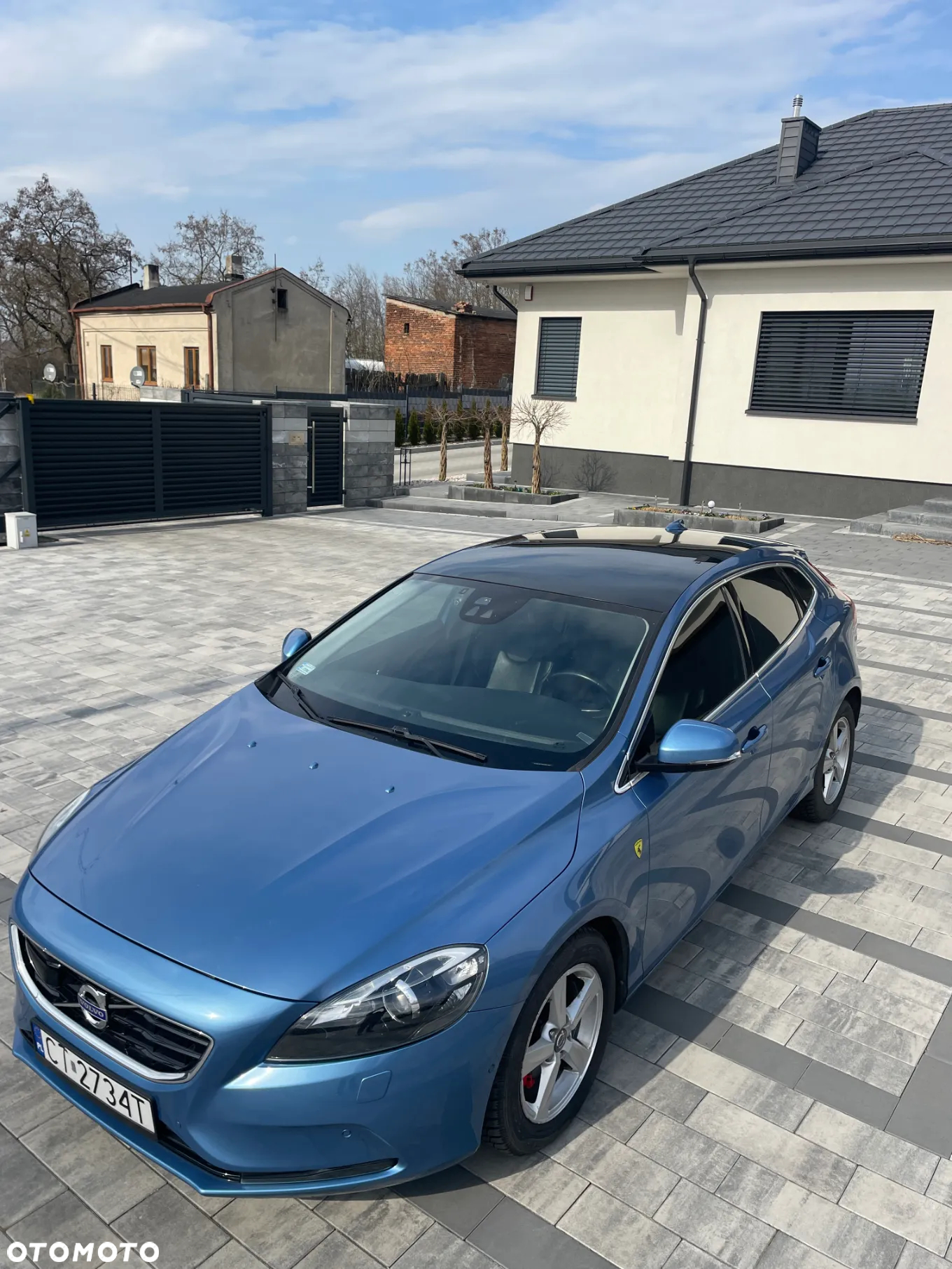 Volvo V40 D2 Summum - 4