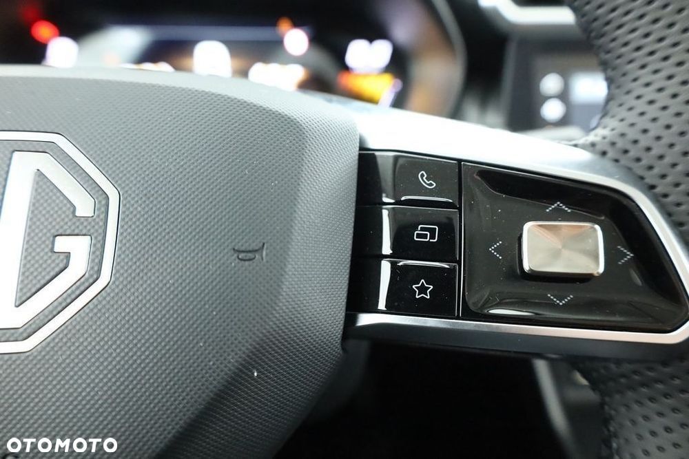 MG ZS 1.5 HEV+ Excite - 13