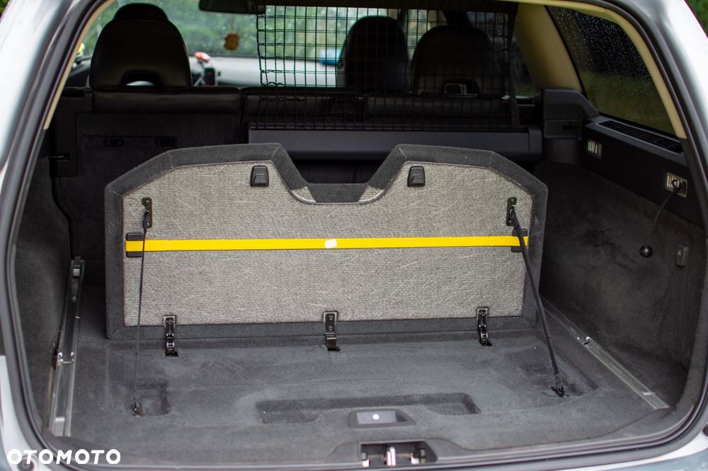 Volvo V70 2.5T Ocean Race - 22