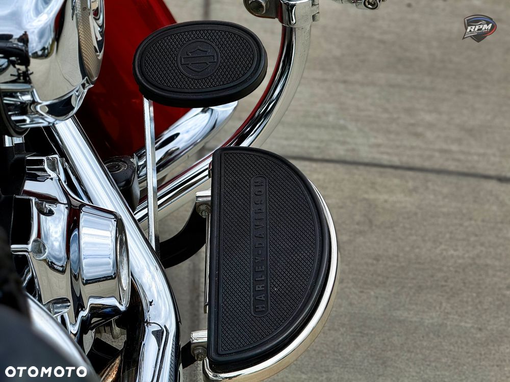 Harley-Davidson Softail Heritage Classic - 30