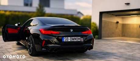 BMW M8 - 2