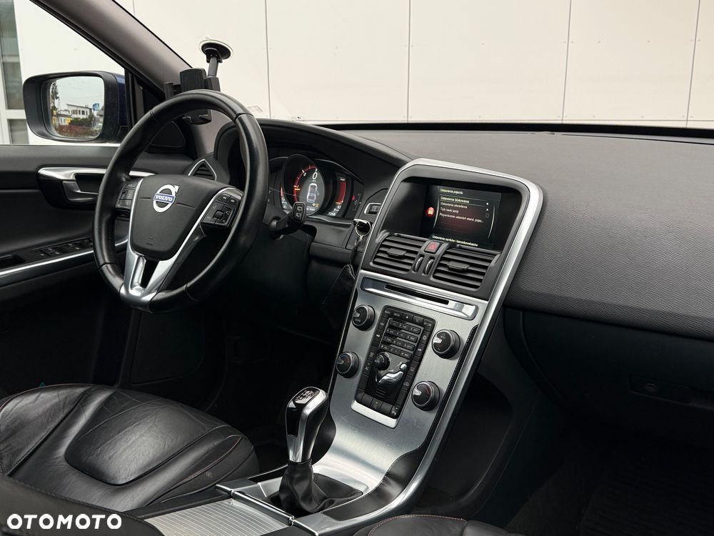 Volvo XC 60 D3 Ocean Race - 37