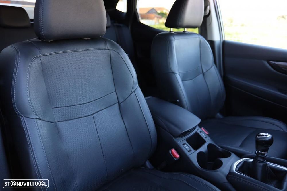 Nissan Qashqai 1.6 dCi Tekna Bose - 17
