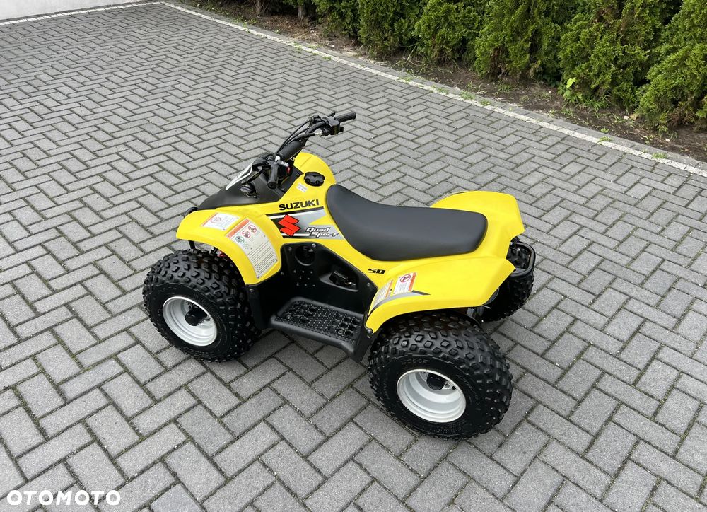 Suzuki Inny - 3