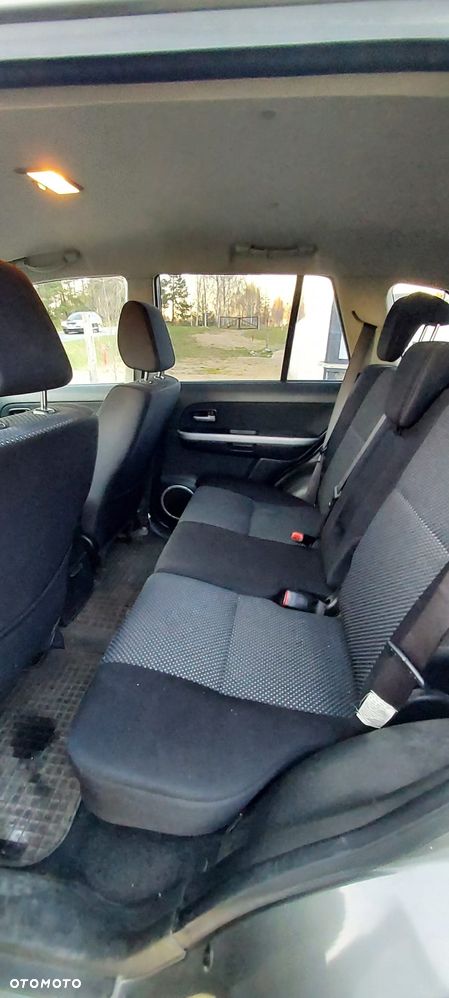 Suzuki Grand Vitara 1.9 DDiS - 14