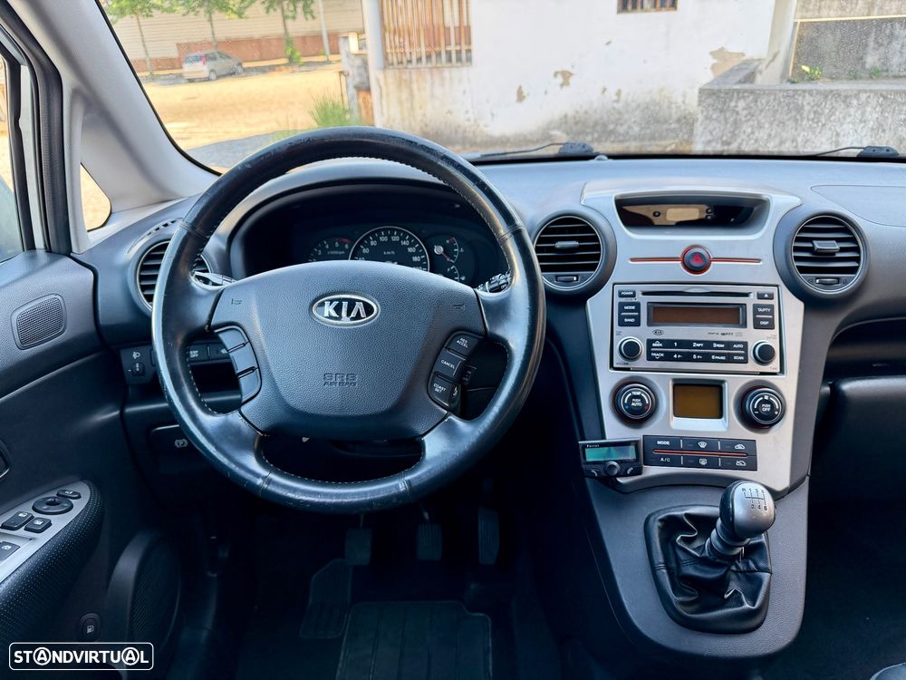Kia Carens 2.0 CRDi EX - 9