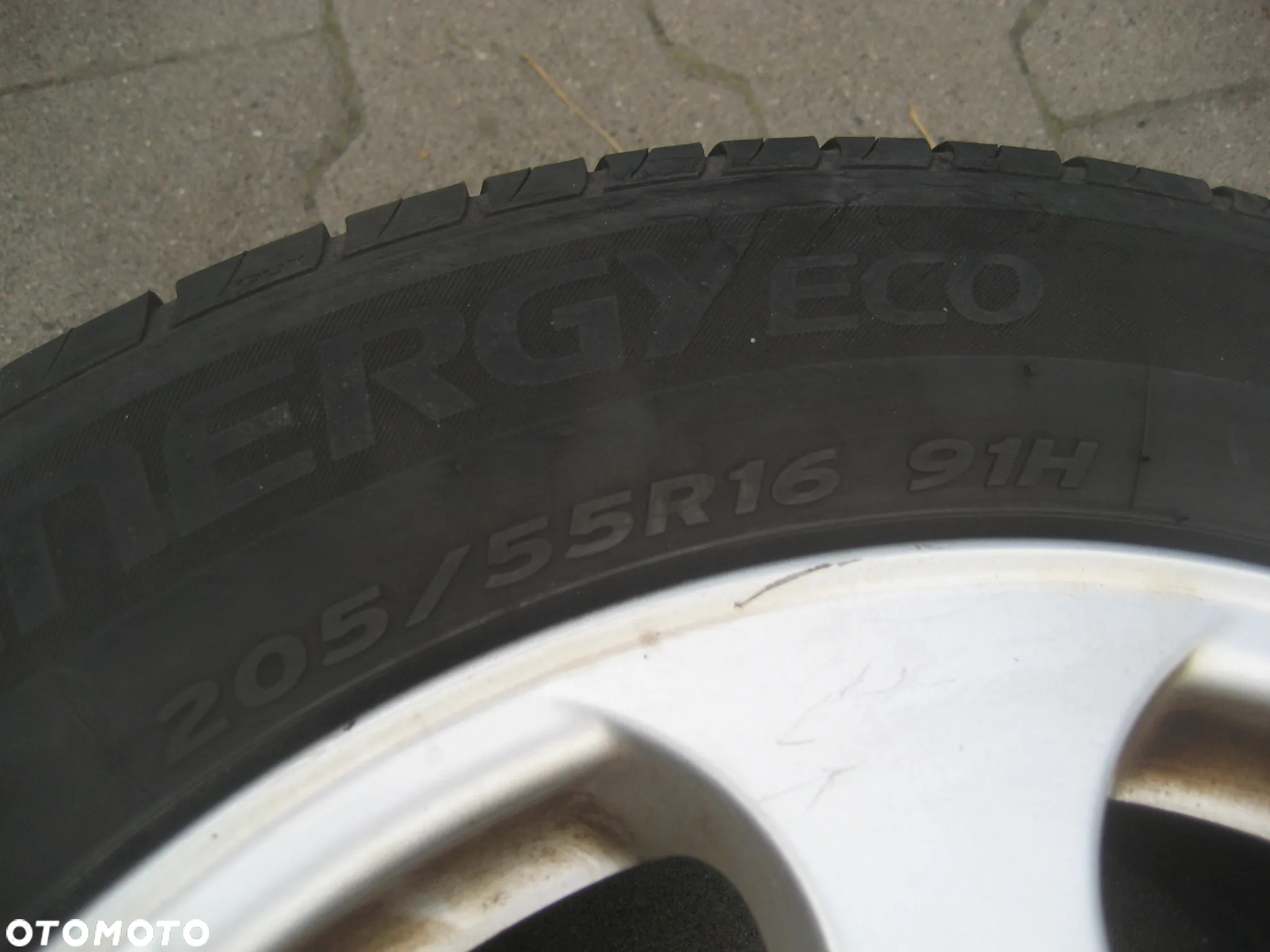 audi a4 b6 felgi aluminiowe opony 5x112 7jx16 et42 8e0601025f 205 55 r16 - 8