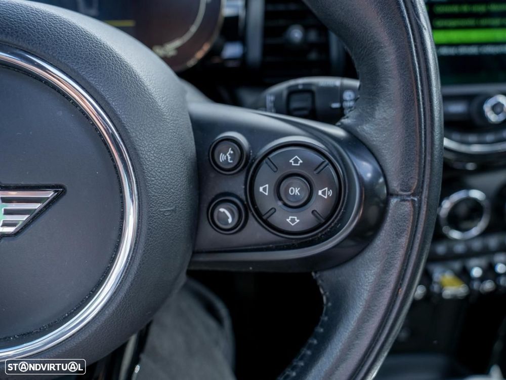 MINI 3 Portas Cooper SE - 32