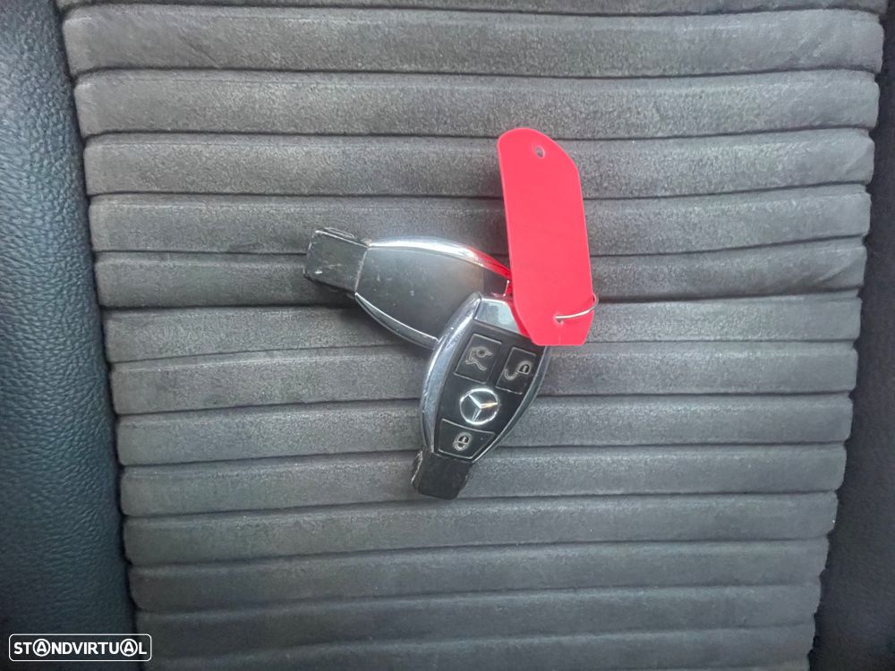 Mercedes-Benz GLA 180 d AMG Line Aut. - 12