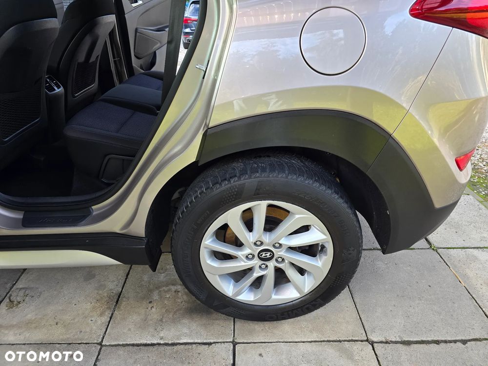 Hyundai Tucson ver-1-7-crdi-bluedrive-classic-2wd-dct - 7