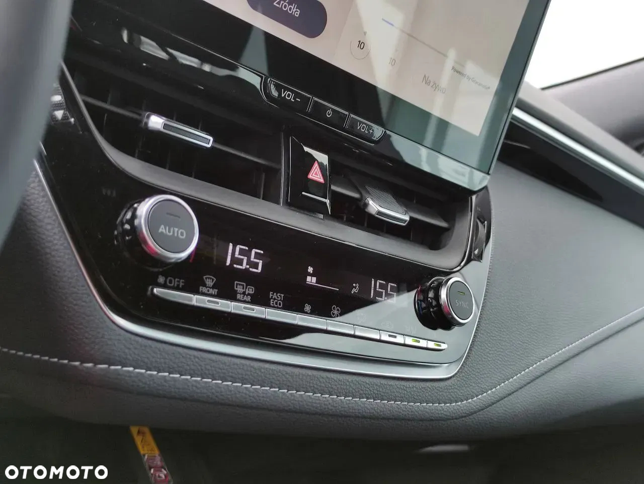 Suzuki Swace 1.8 Hybrid Elegance CVT - 12