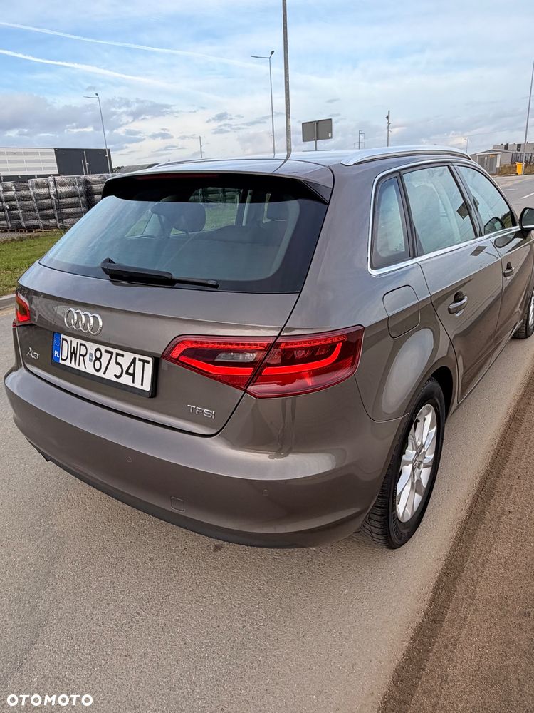 Audi A3 Sportback - 9