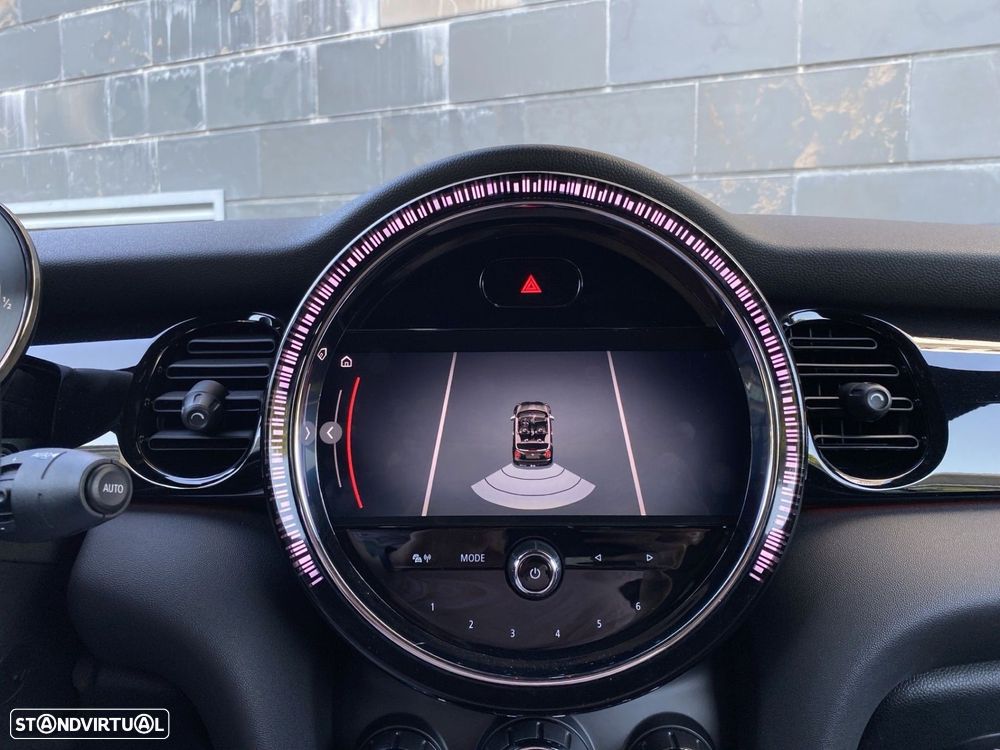 MINI Cabrio Cooper Premium Classic Auto - 8